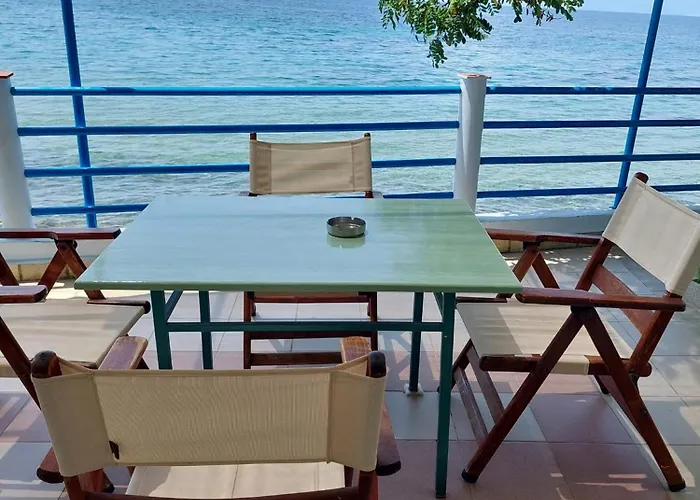 Manolis Studios Thassos
